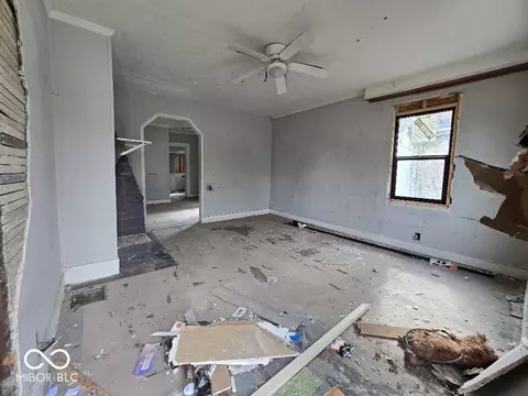 Living - 3523 E 10th St, Indianapolis, IN 46201 photo 1 of 1