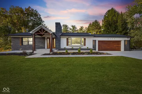 8050 W Oak St, Zionsville, IN 46077