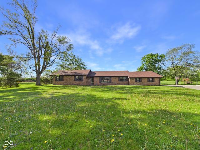 2951 E Cross St, Anderson, IN 46012