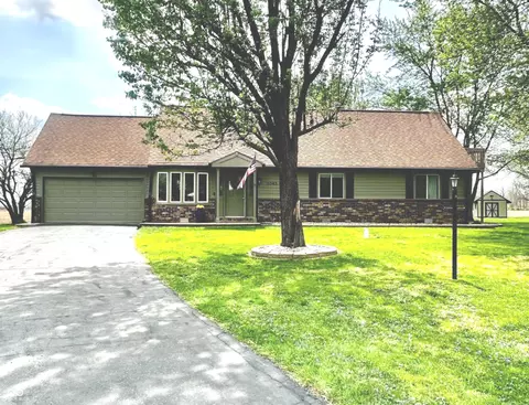 3045 Bridlewood Trl, Danville, IN 46122