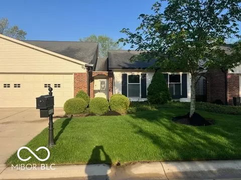 8411 Overlook Pkwy, Indianapolis, IN 46260