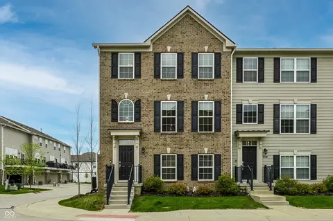 3504 Brampton Ln, Westfield, IN 46074