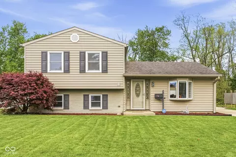 3077 Hawcreek Blvd, Columbus, IN 47203