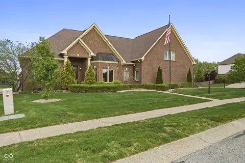 9767 Soaring Eagle Ln, Mccordsville, IN 46055