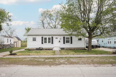 3826 Creston Dr, Indianapolis, IN 46222