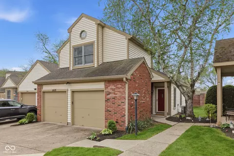 11610 Buttonwood Dr, Carmel, IN 46033