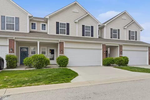 9658 Prairie Smoke Dr, Noblesville, IN 46060
