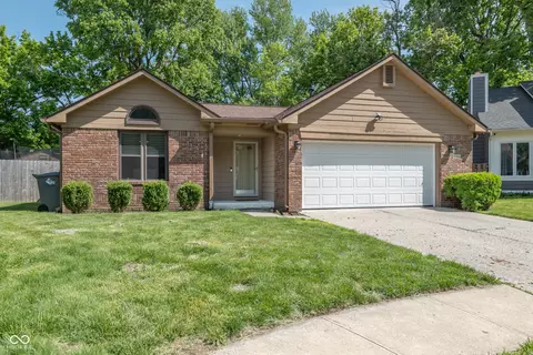 3304 Fox Orchard Cir, Indianapolis, IN 46214
