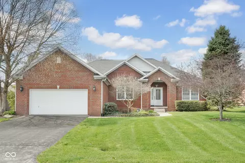 2445 Forest Dr, Madison, IN 47250