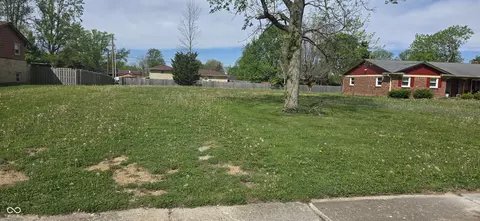 5404 Moonlight Dr, Indianapolis, IN 46226