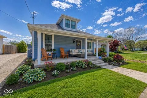 219 Park St, Morgantown, IN 46160