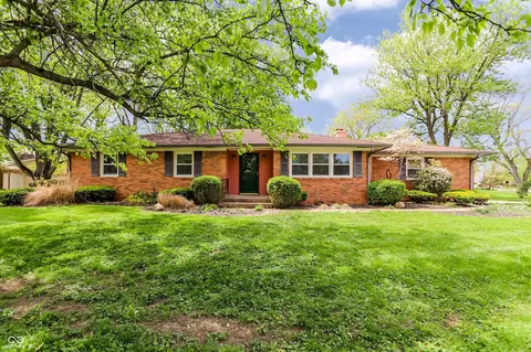 7010 Grosvenor Pl, Indianapolis, IN 46220