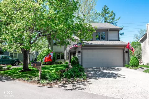 8008 River Bay Dr E, Indianapolis, IN 46240