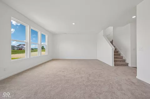 Living - 6665 Cobblestone Dr, Pendleton, IN 46064 photo 1 of 2