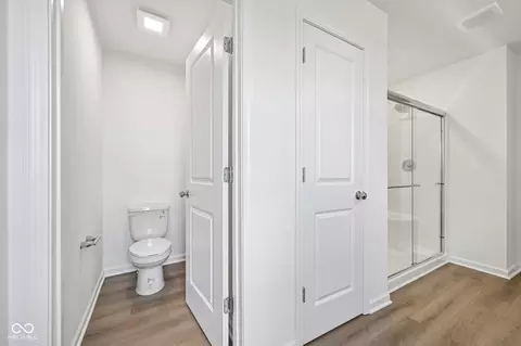 Entry Way - 6665 Cobblestone Dr, Pendleton, IN 46064 photo 5 of 6