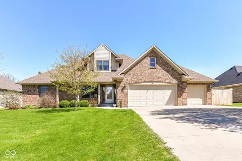 3801 S Cedar Creek Ln, New Palestine, IN 46163