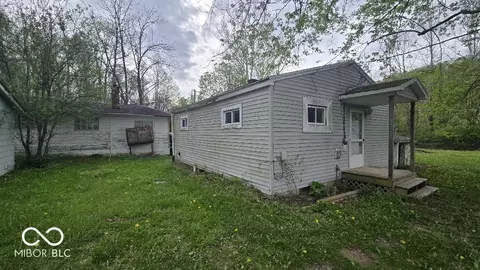 4745 Upper Patton Park Rd, Martinsville, IN 46151