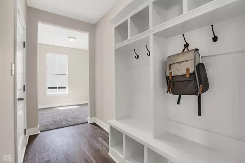 Entry Way - 6666 Cobblestone Dr, Pendleton, IN 46064 photo 1 of 7