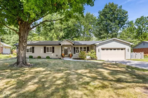 2820 E 98th St, Indianapolis, IN 46280