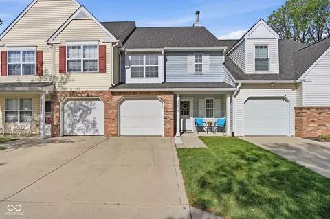 12814 Lamboll St, Fishers, IN 46038