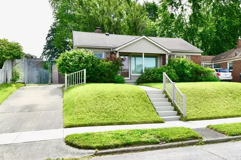 3016 Sherman St, Anderson, IN 46016