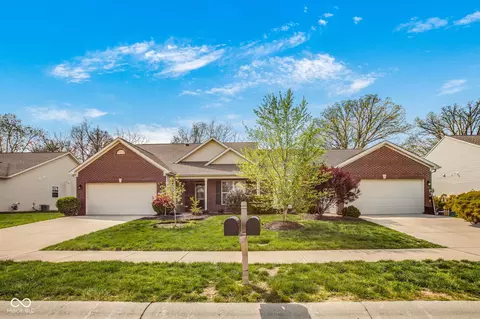 388 Angelina Way, Avon, IN 46123
