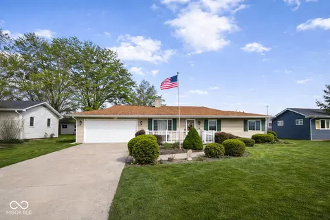 110 Elm Dr, Covington, IN 47932