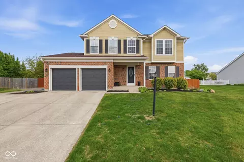 721 Creston Point Cir, Indianapolis, IN 46239
