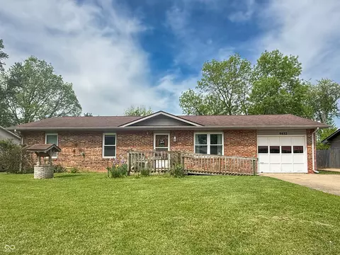 9832 5th St, Taylorsville, IN 47280
