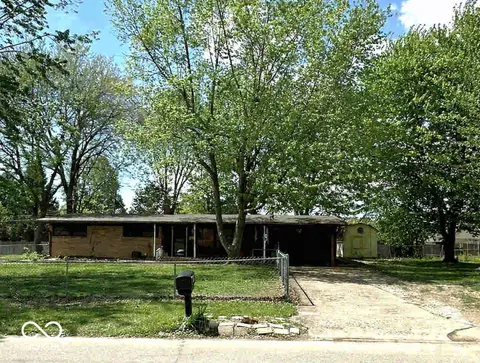 430 Robbins Dr, Greenwood, IN 46142