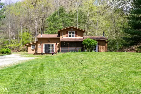 6191 Possum Trot Rd, Unionville, IN 47468