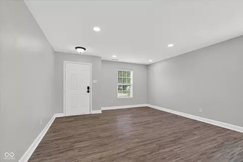 Living - 9678 W Stargazer Dr, Pendleton, IN 46064 photo 1 of 9