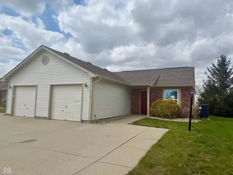 712 Woodberry Dr, Danville, IN 46122