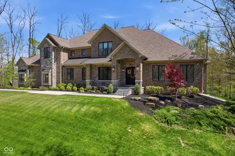 541 Macintosh Ln, Danville, IN 46122