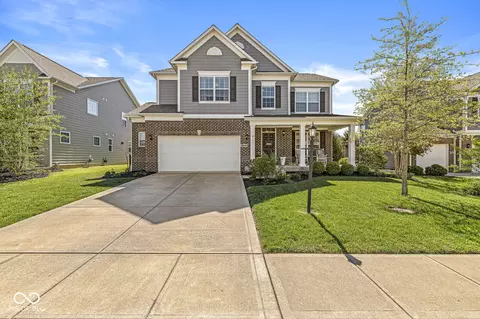 10143 Pepper Tree Ln, Noblesville, IN 46060