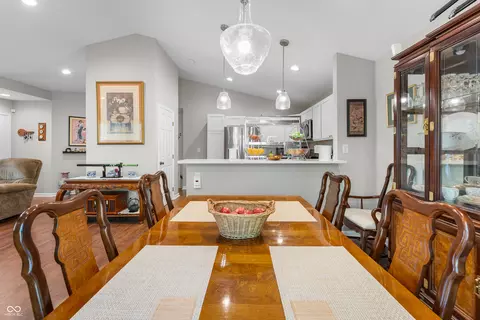 Dining - 4121 Shields Dr, Columbus, IN 47201 photo 3 of 6