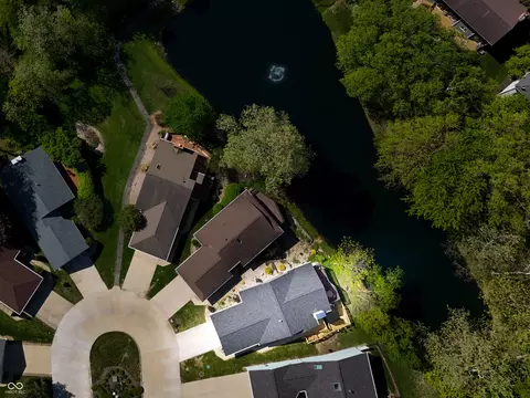 View/Area - 4121 Shields Dr, Columbus, IN 47201 photo 4 of 5
