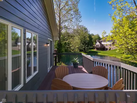 Exterior - 4121 Shields Dr, Columbus, IN 47201 photo 6 of 16