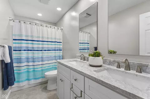 Bath - 4121 Shields Dr, Columbus, IN 47201 photo 2 of 2