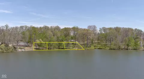 884 Country Squire Blvd, North Vernon, IN 47265