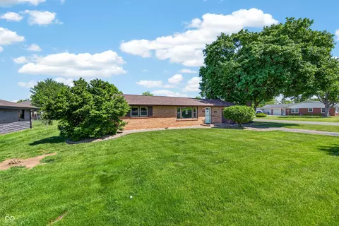 Exterior - 2240 Sims Dr, Columbus, IN 47203 photo 2 of 15