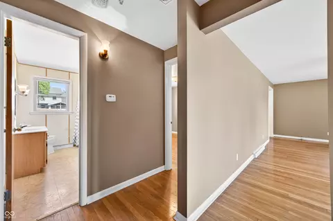 Entry Way - 2240 Sims Dr, Columbus, IN 47203 photo 2 of 2