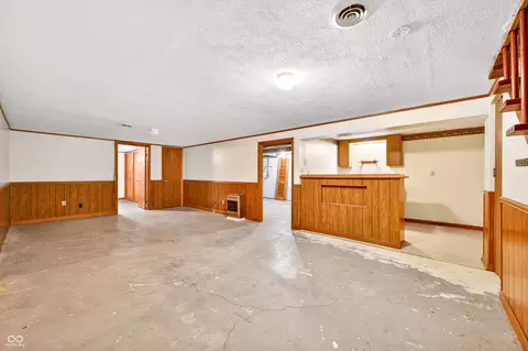 Living - 2240 Sims Dr, Columbus, IN 47203 photo 6 of 7