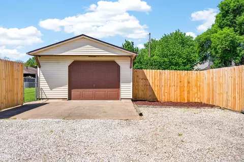 Exterior - 2240 Sims Dr, Columbus, IN 47203 photo 14 of 15