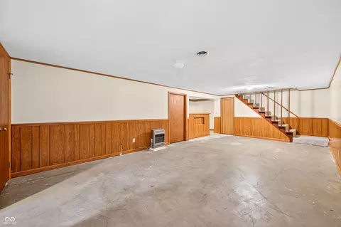 Living - 2240 Sims Dr, Columbus, IN 47203 photo 7 of 7