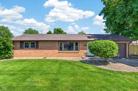 Exterior - 2240 Sims Dr, Columbus, IN 47203 photo 3 of 15