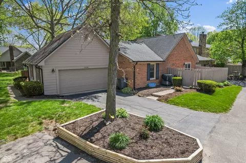 2848 Jamieson Ln, Indianapolis, IN 46268