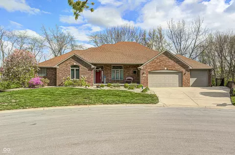 4712 Auburn Frd, Greenwood, IN 46142