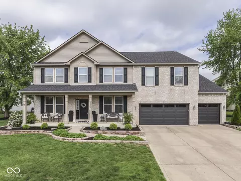 8345 Flat Branch Dr, Indianapolis, IN 46259