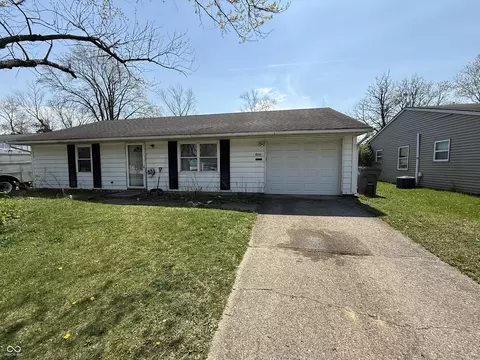 8441 E 42nd Pl, Indianapolis, IN 46226